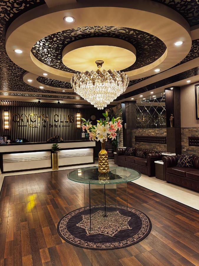 Oxygym Club Hotel & Suites Faisalabad Exterior foto